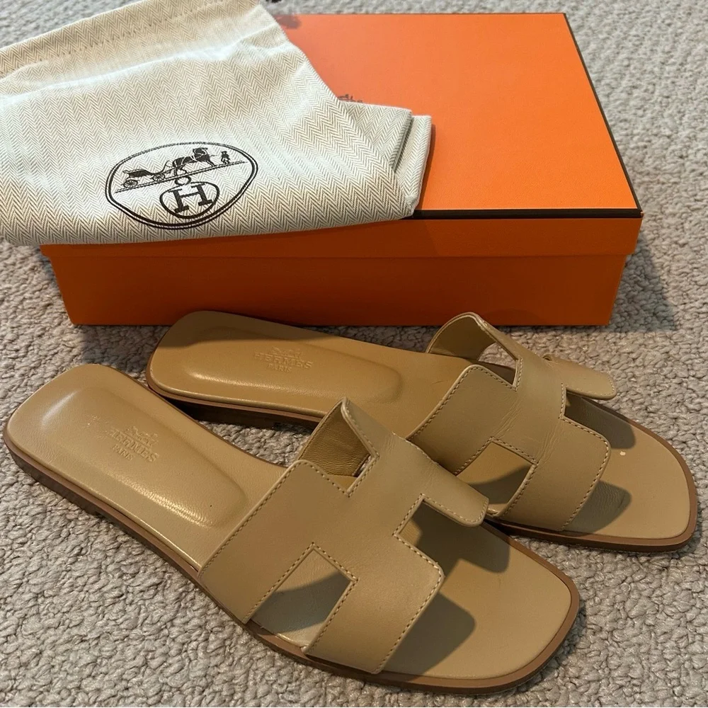 Authentic Hermes Oran Sandals Beige Natura / Beige Natural - size 40 / 9.5 - Picture 3 of 13